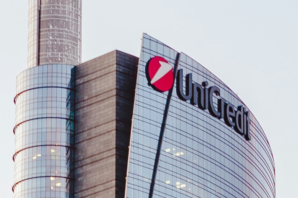 UniCredit Lancia Un'offerta Da 10 Miliardi Su Banco BPM